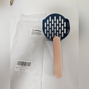 New‎ cat scooper